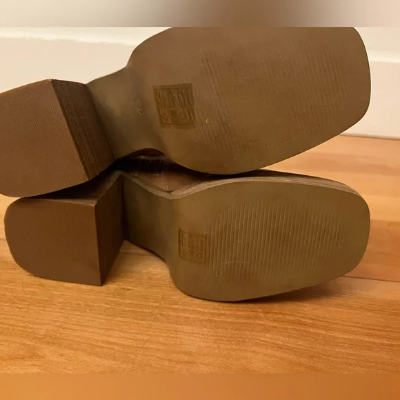 Faux Leather Chunky Heel Bootie - Picture 2 of 7